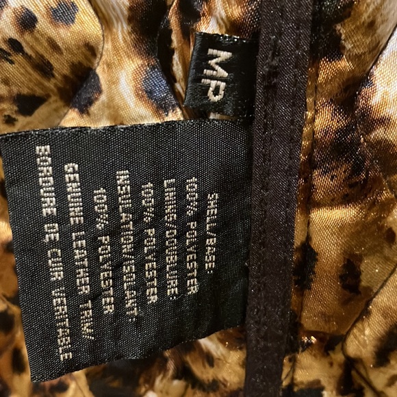 Lightweight jacket - Picture 4 of 4